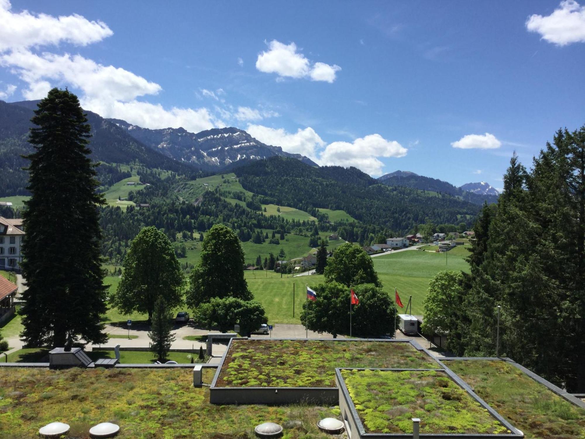 Hotel & Bildungszentrum Matt Schwarzenberg ภายนอก รูปภาพ