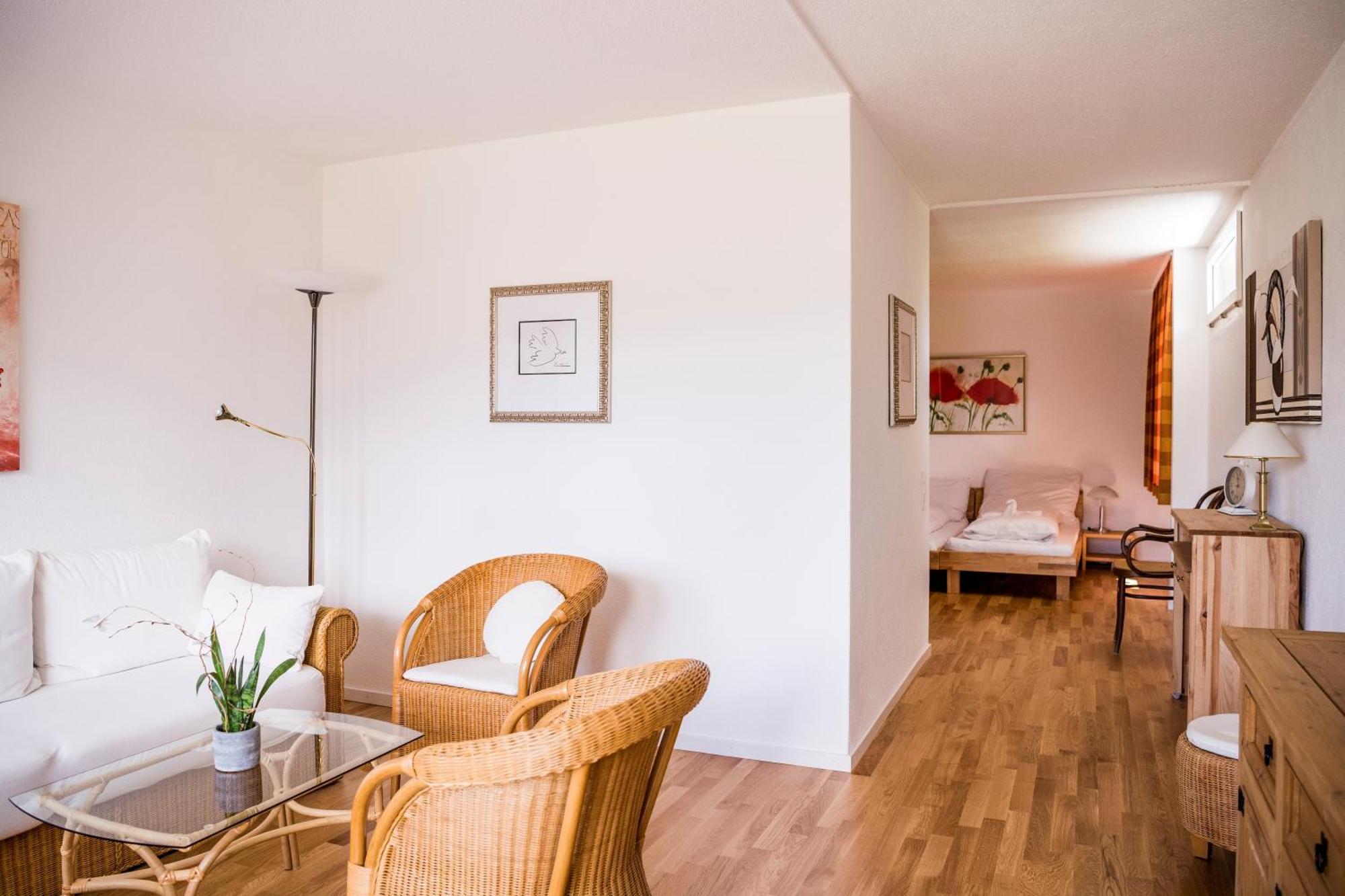 Hotel & Bildungszentrum Matt Schwarzenberg ภายนอก รูปภาพ