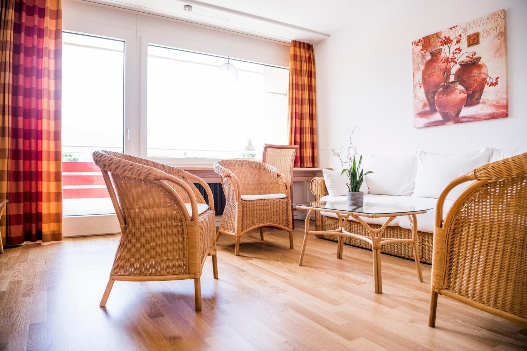 Hotel & Bildungszentrum Matt Schwarzenberg ภายนอก รูปภาพ